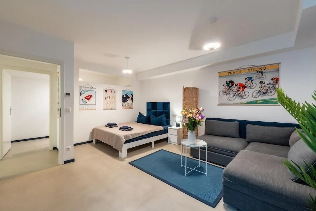 Modern Flat In Kreuzberg 2 Bath Rooms Berlin